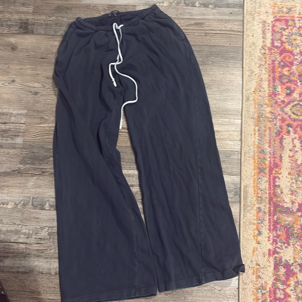 Brandy Melville pants